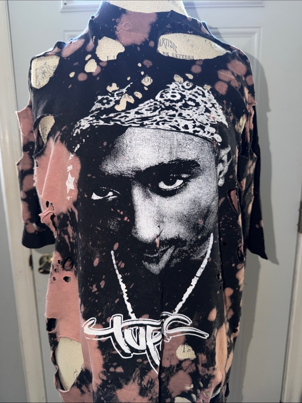 Vintage Distressed Tupac Graphic Tee